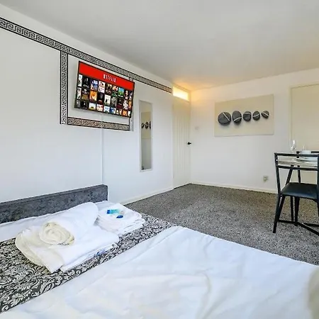 Rb10o- Satisfying And Spacious Апартаменти