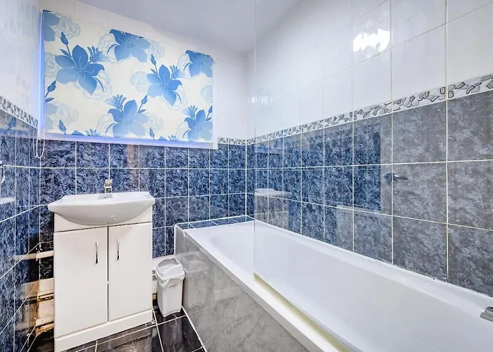 Rb10o- Satisfying And Spacious Apartment